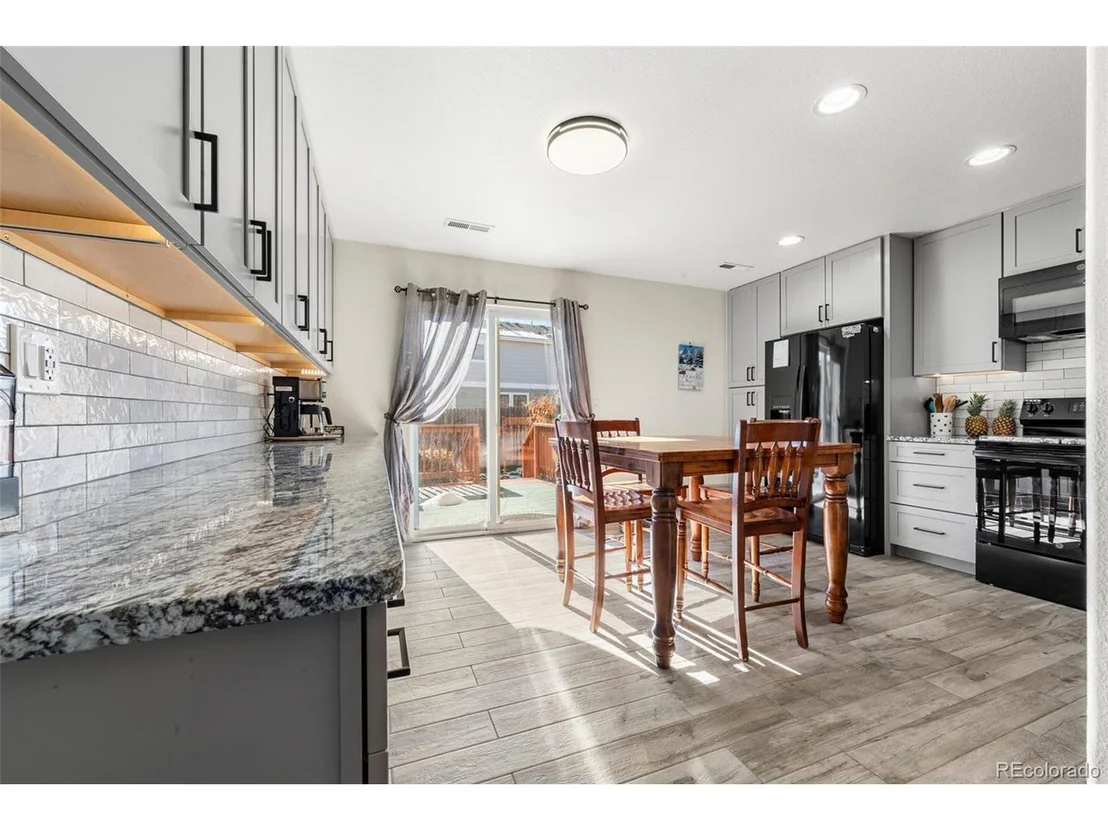 Photo of 803 Stagecoach Dr