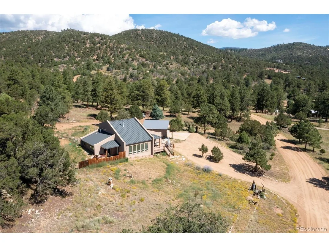 Photo of 511 Red Feather Rd