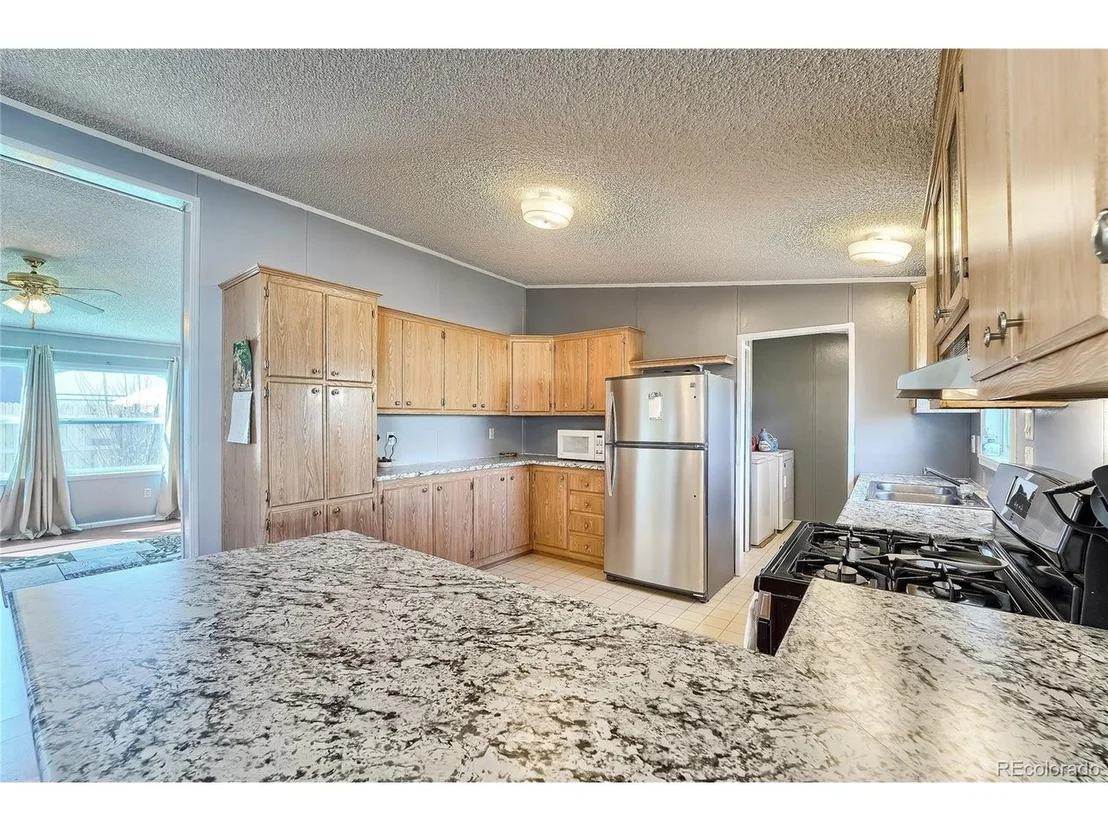 Photo of 215 Elm St