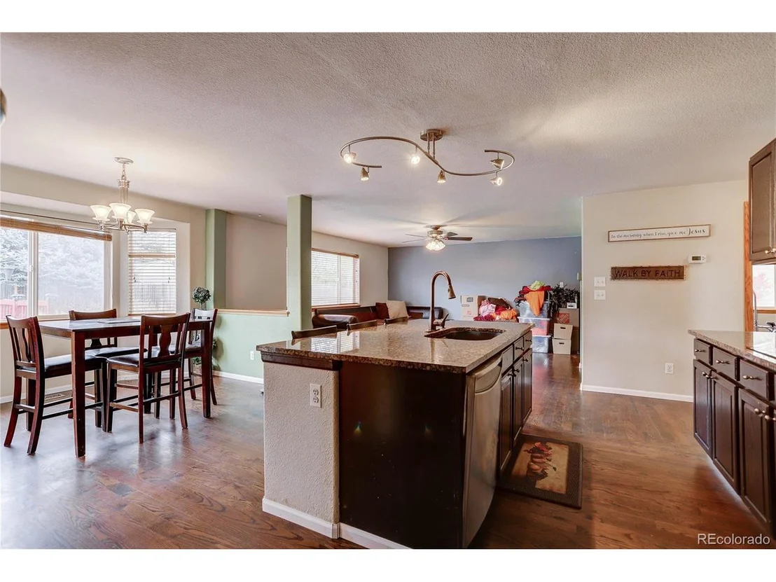 Photo of 4852 Falcon Dr