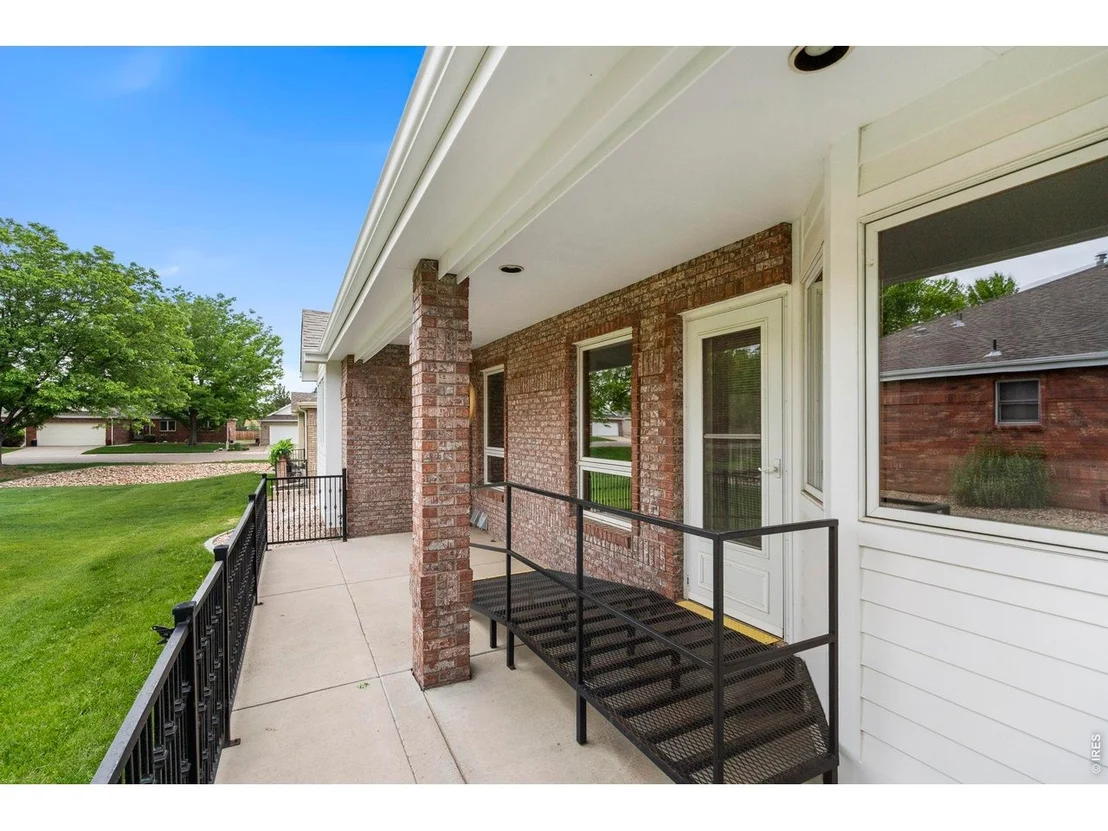 Photo of 532 Trailwood Cir