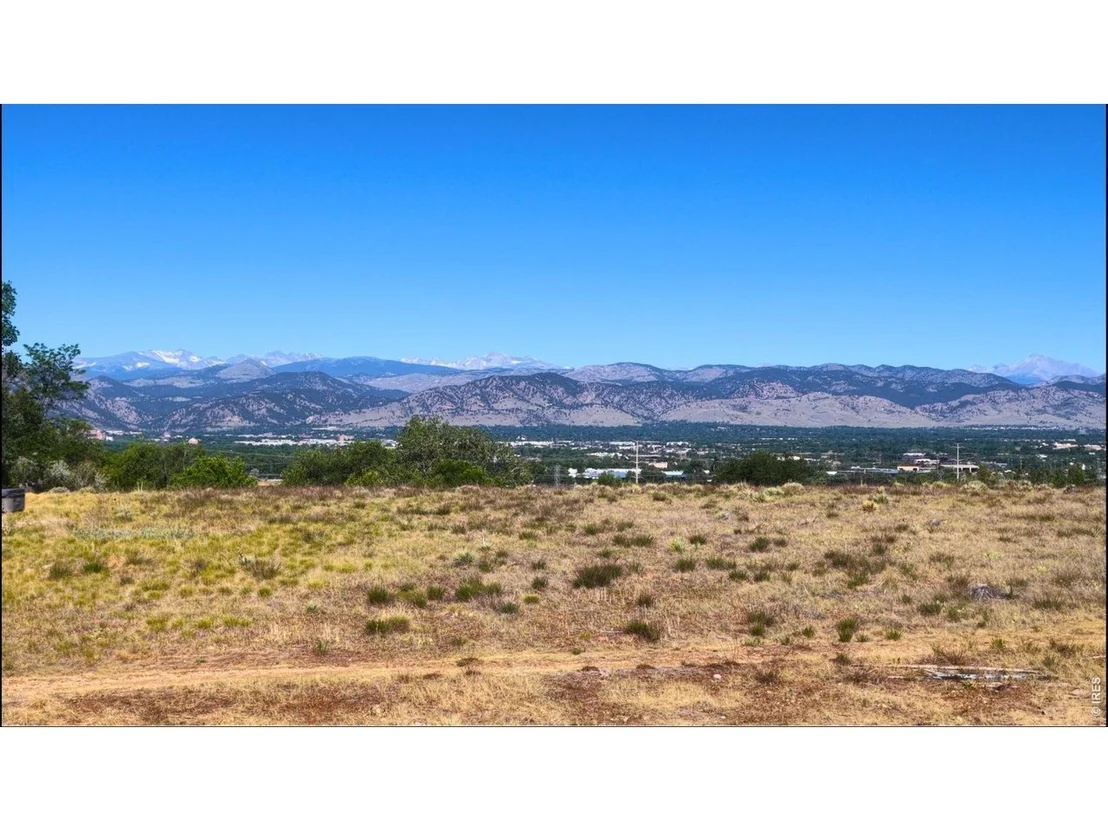 Photo of 1372 Glacier Pl