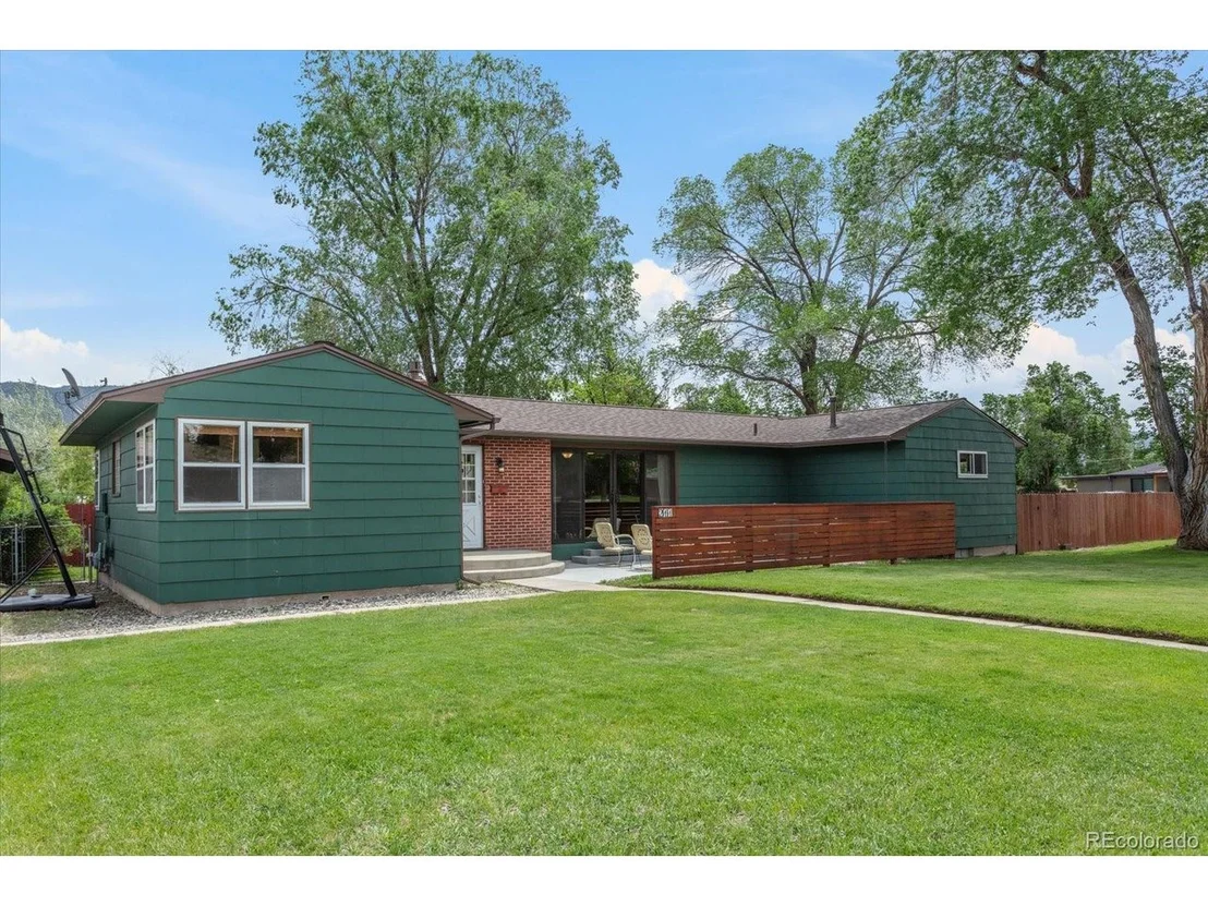 Photo of 211 Grant St