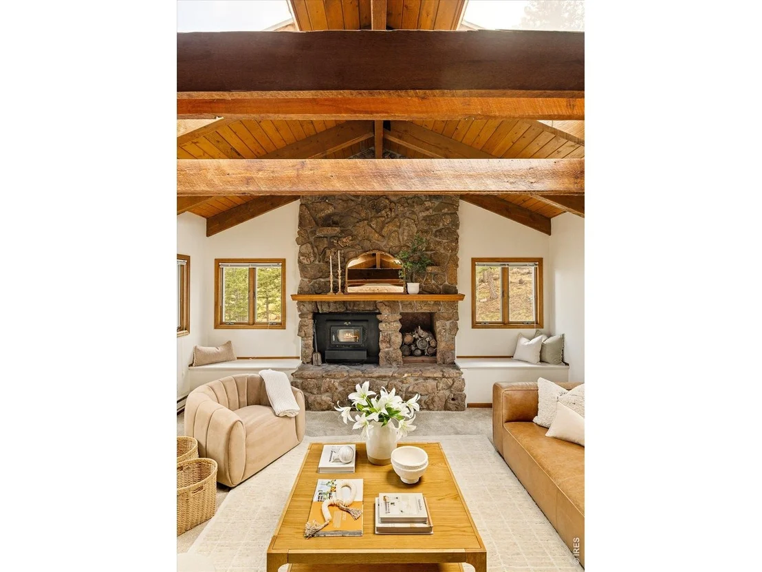 Photo of 124 Deer Trail Cir