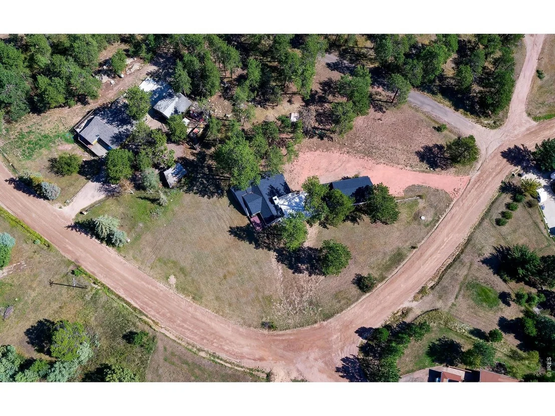 Photo of 465 Deer Ln