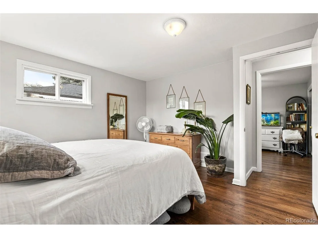 Photo of 4641 W Short Pl