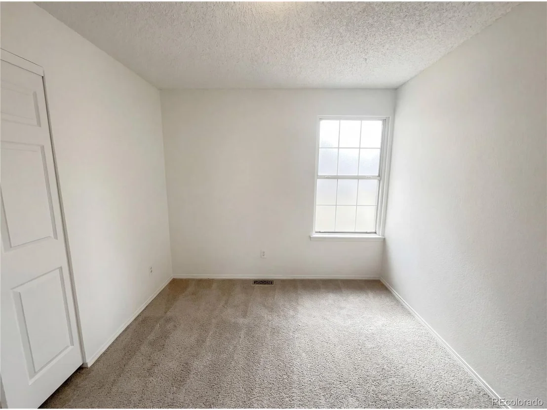 Photo of 12117 Monaco Dr
