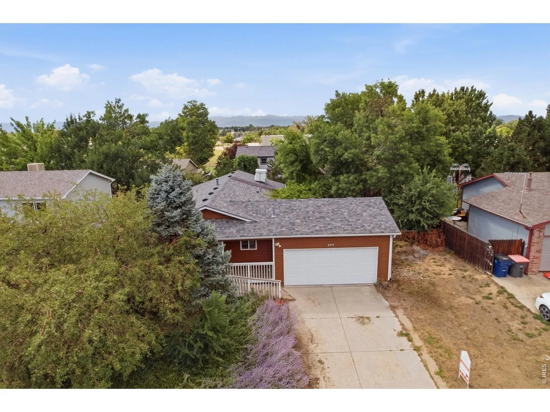 Photo of 347 Walnut Dr