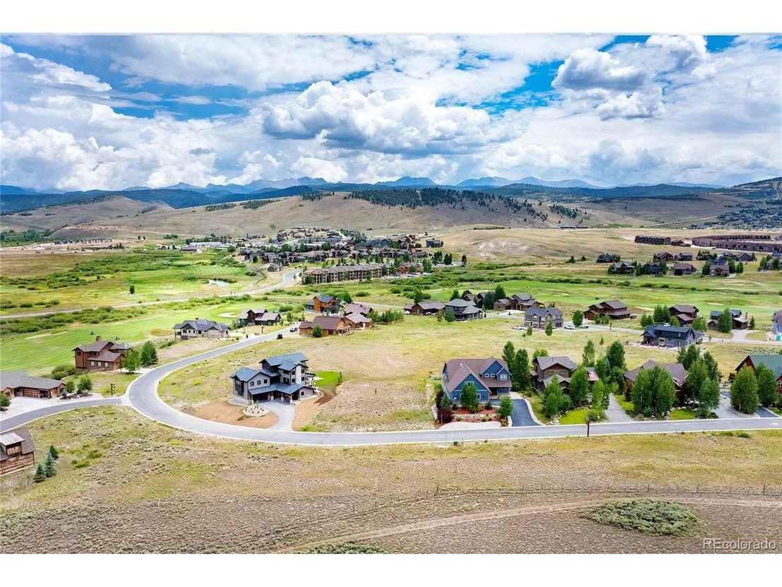 Photo of 1375 Wildhorse Cir