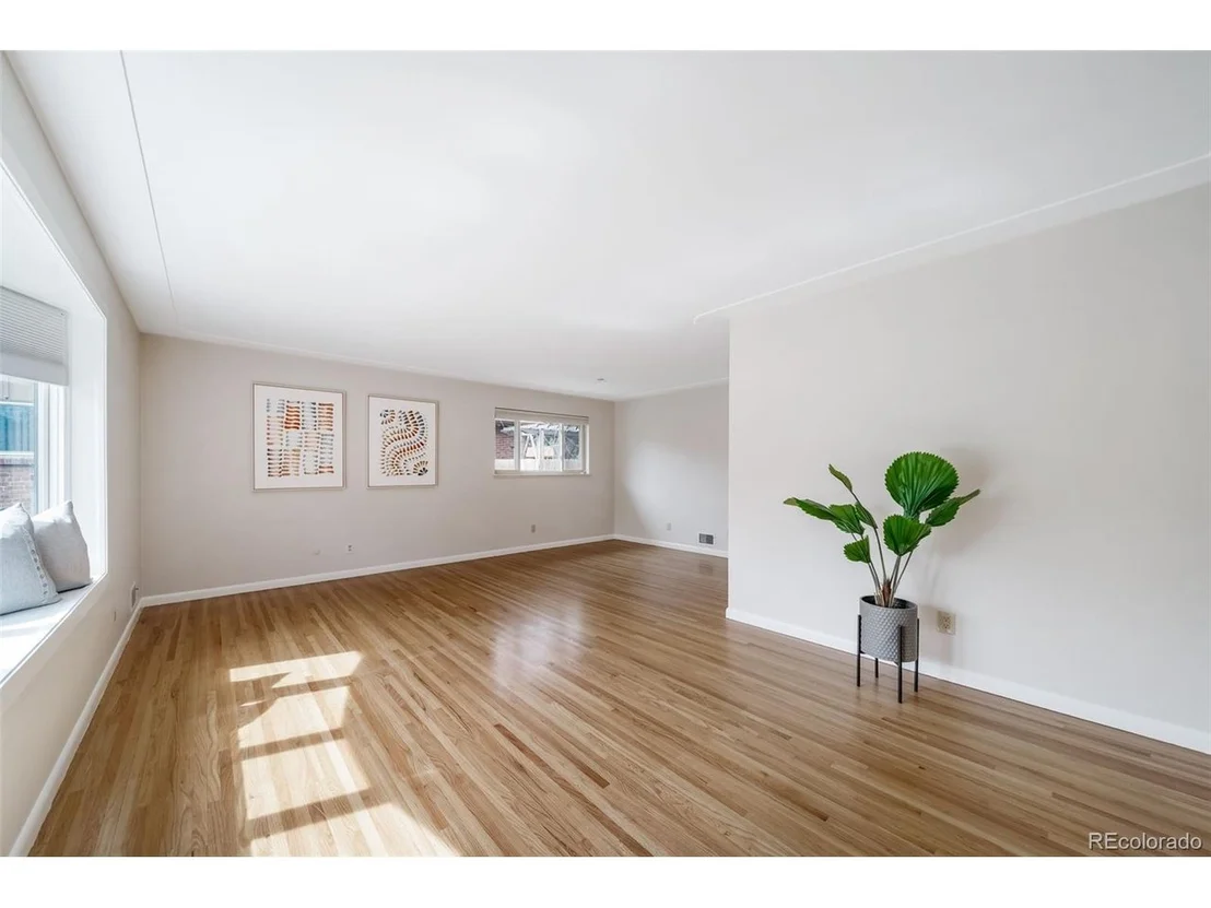 Photo of 341 Newark St