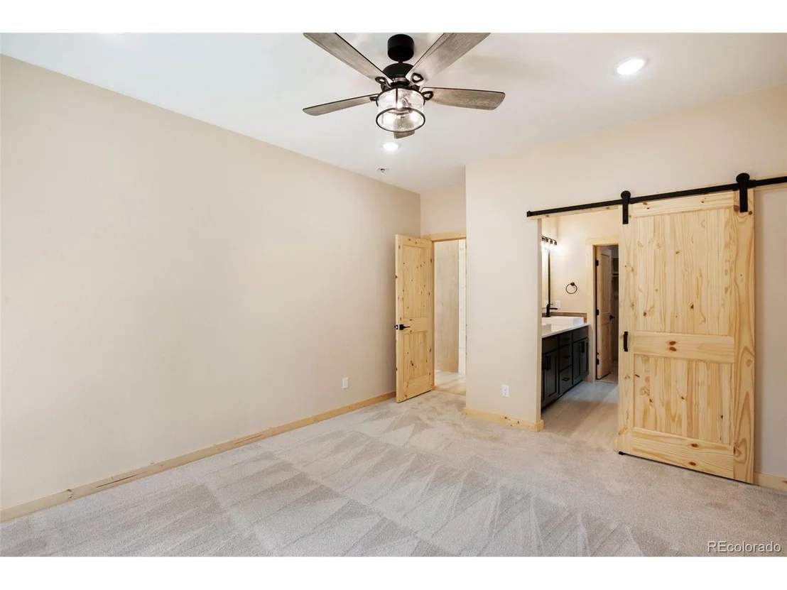 Photo of 198 Timber Ridge Rd
