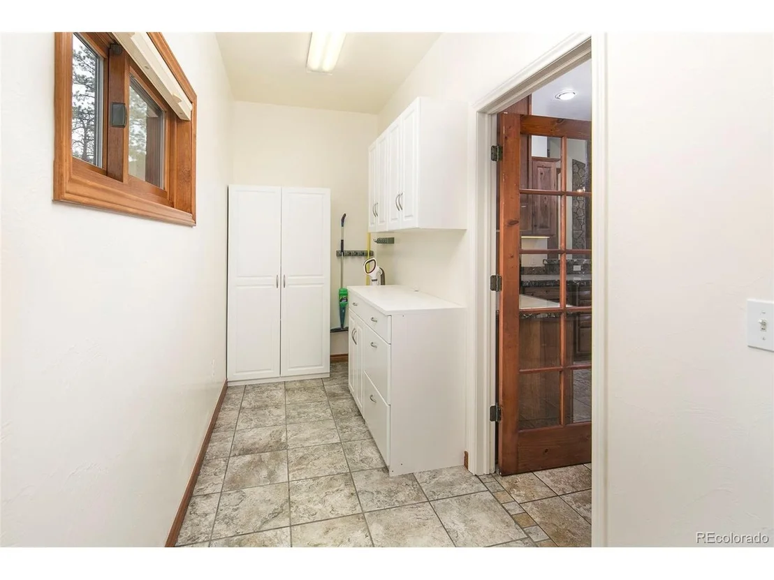 Photo of 25811 Rampart Ln