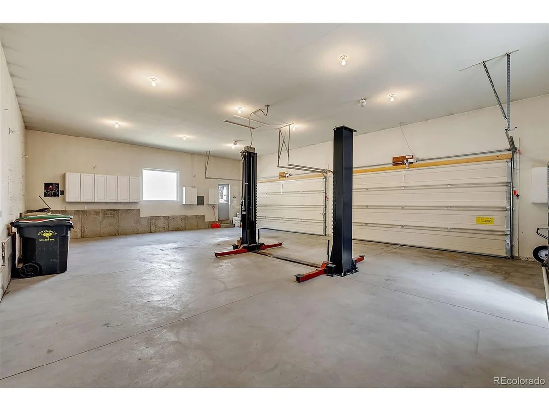 Photo of 10722 Conifer Mountain Rd