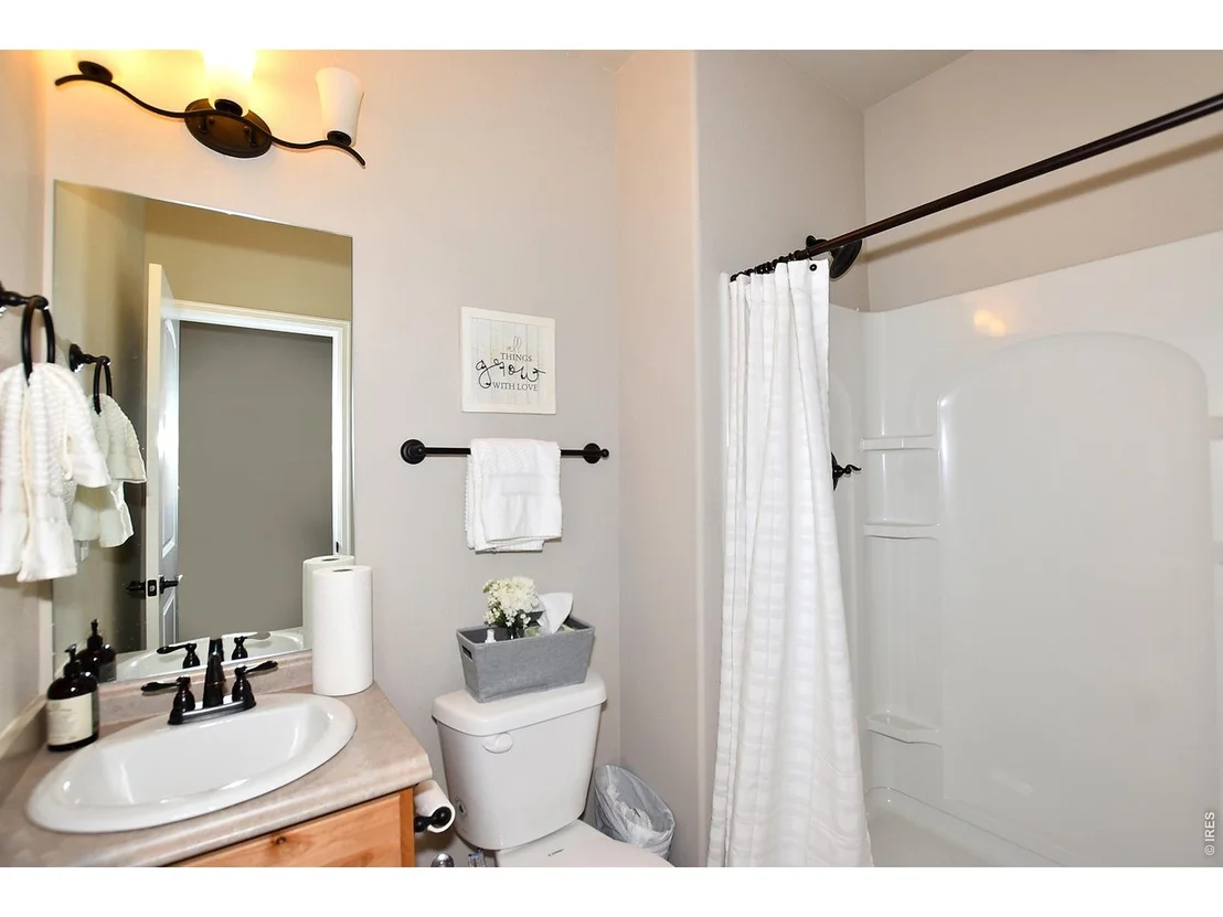 Photo of 2382 Juno Ln