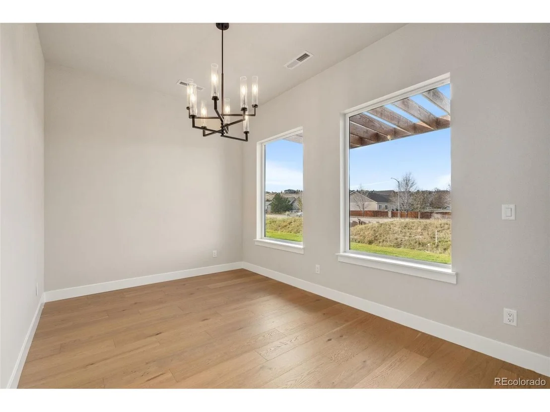 Photo of 1720 Barefoot Dr