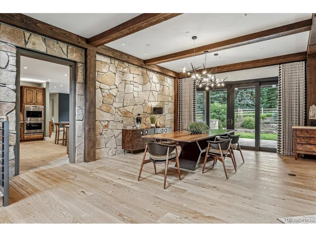Photo of 33114 Upper Bear Creek Rd