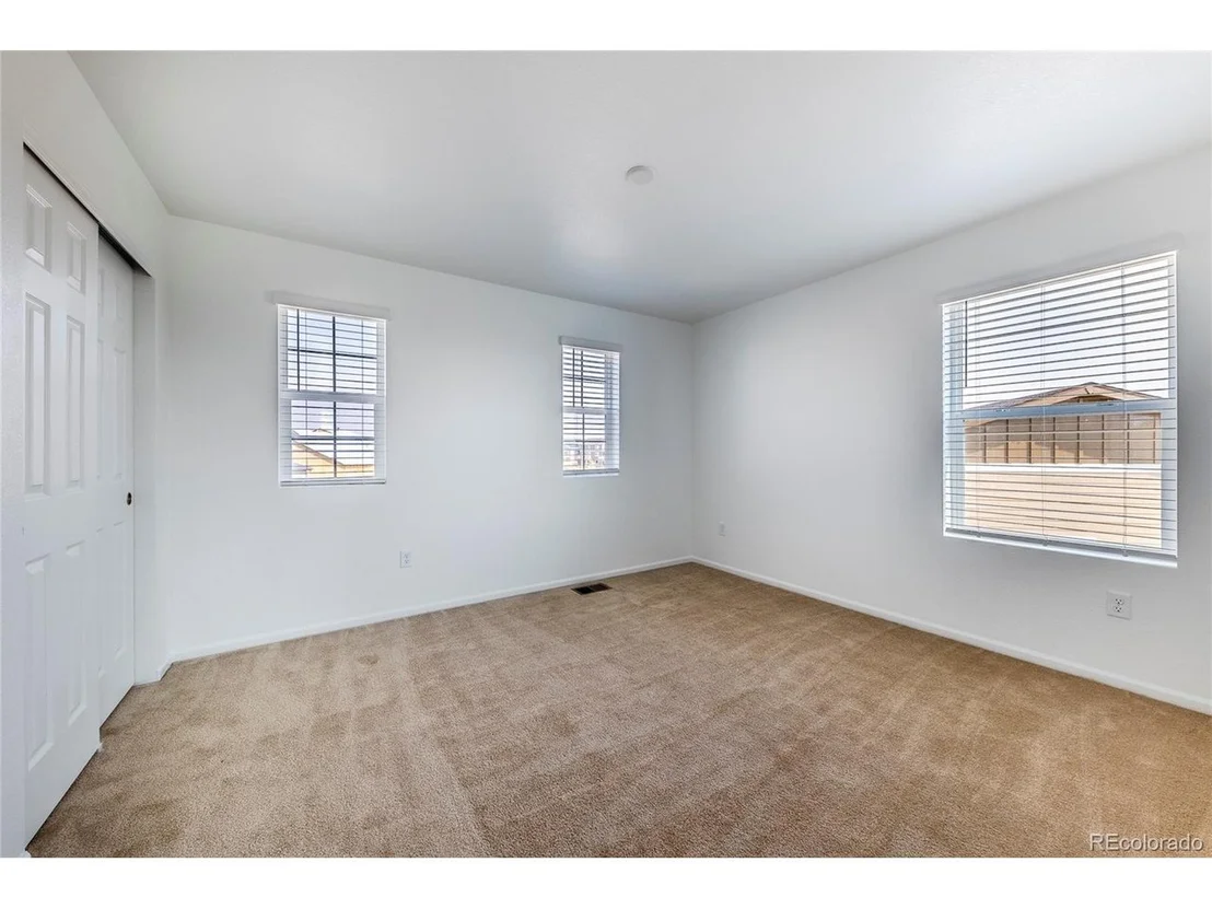 Photo of 965 N Undergrove Way