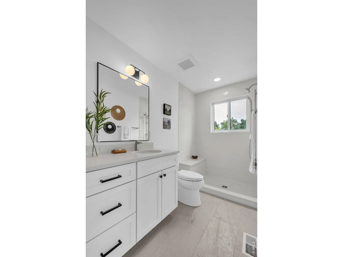 Photo of 1495 Chambers Dr