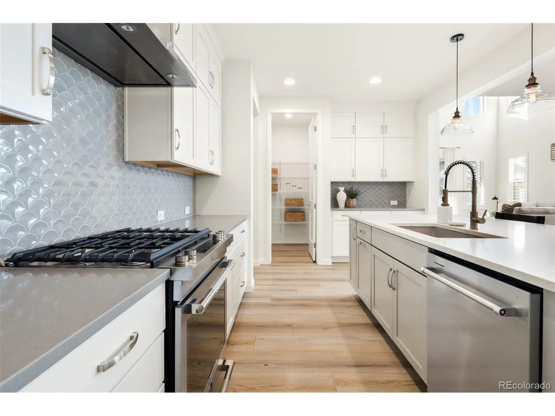 Photo of 11103 Cloud Shadow St