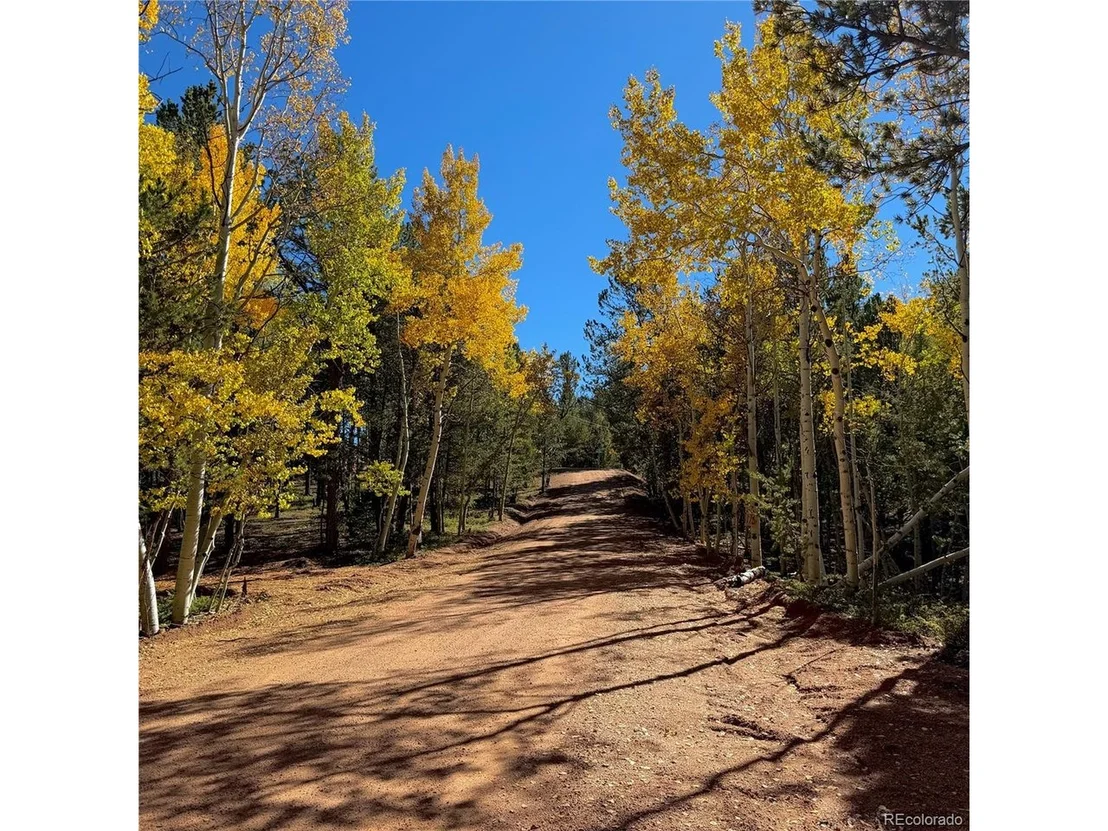 Photo of 800 Timber Ridge Rd