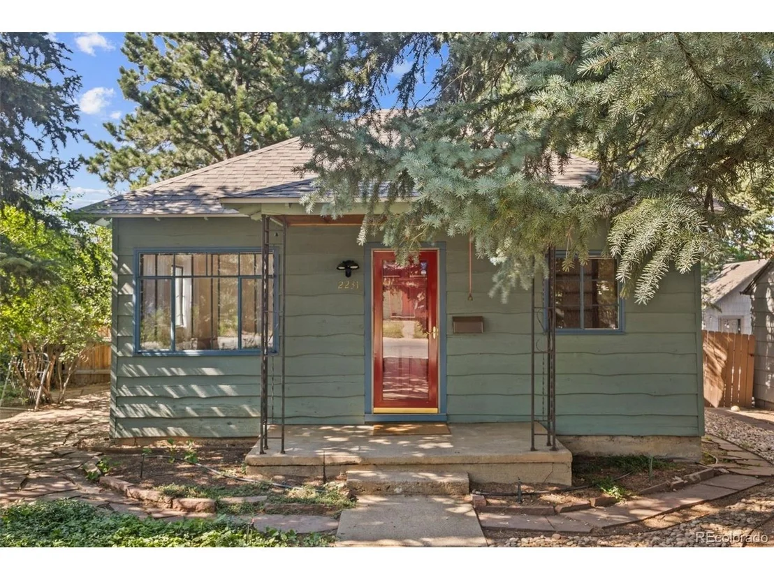 Photo of 2231 Columbine Ave