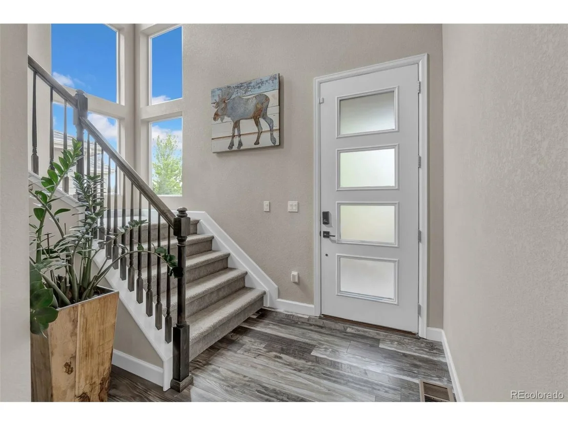 Photo of 1065 White Leaf Cir