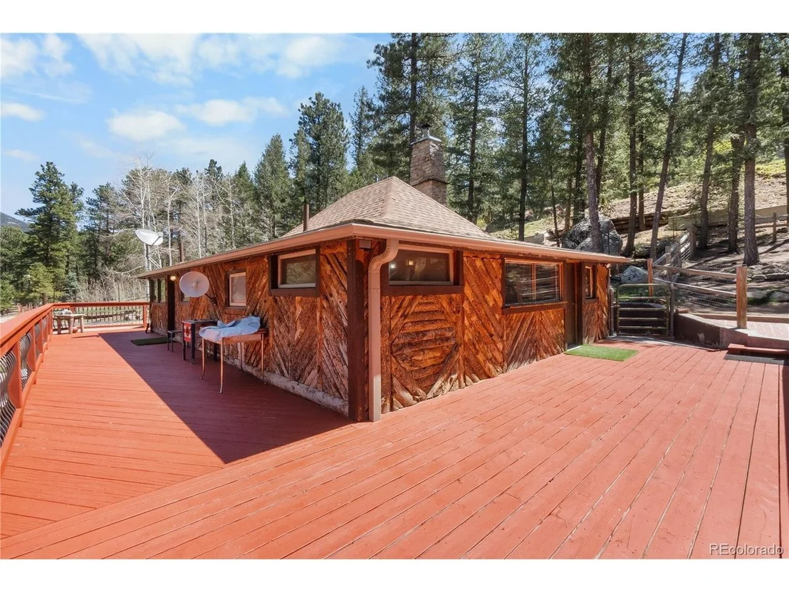Photo of 48 Linn Cir