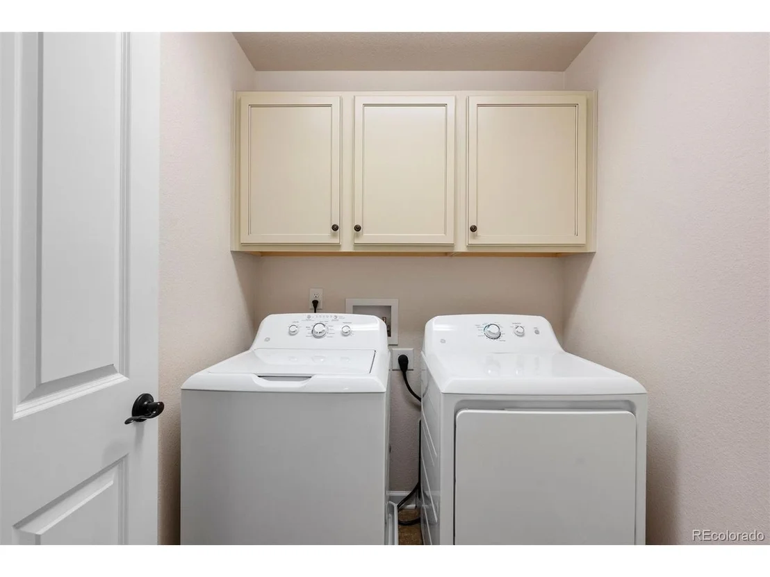 Photo of 352 Taurus Dr