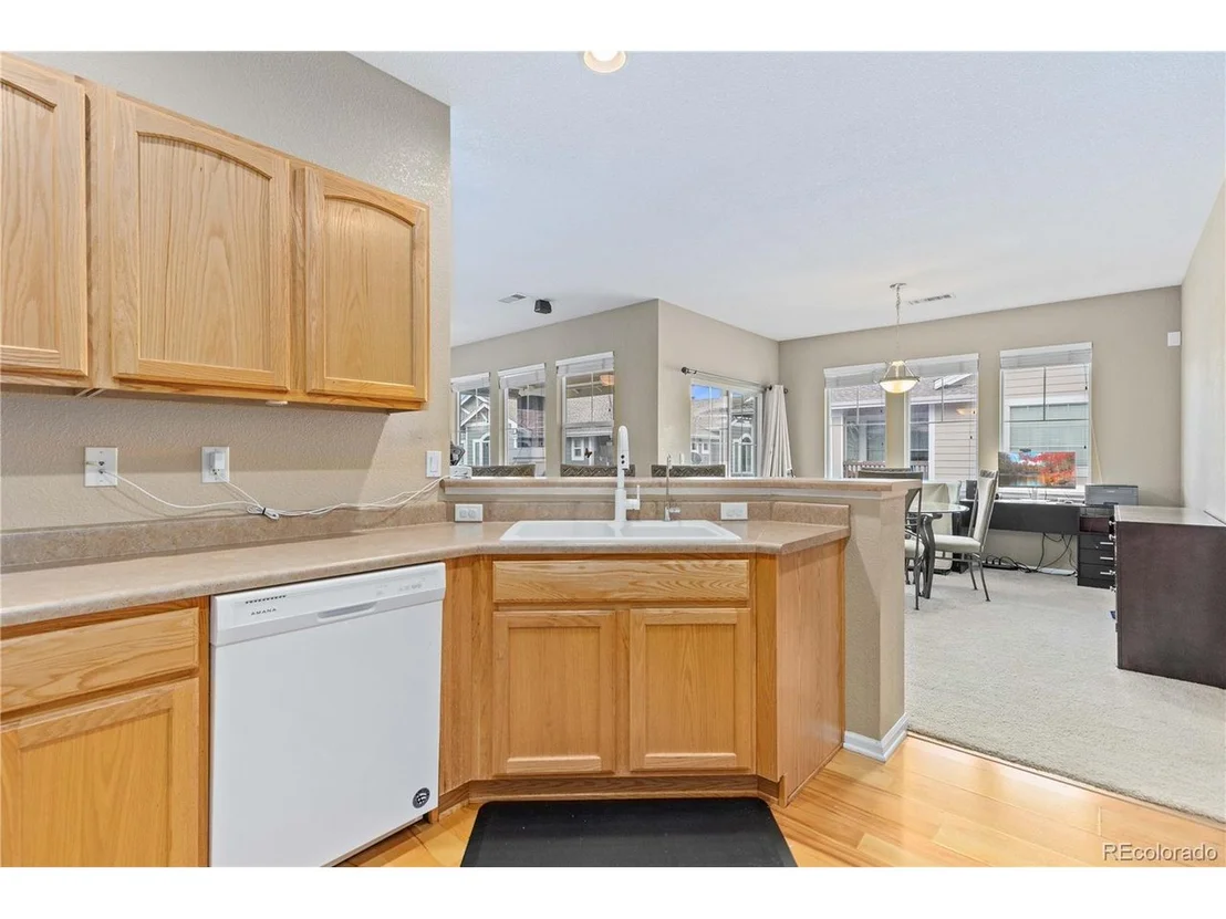 Photo of 32 Whitehaven Cir