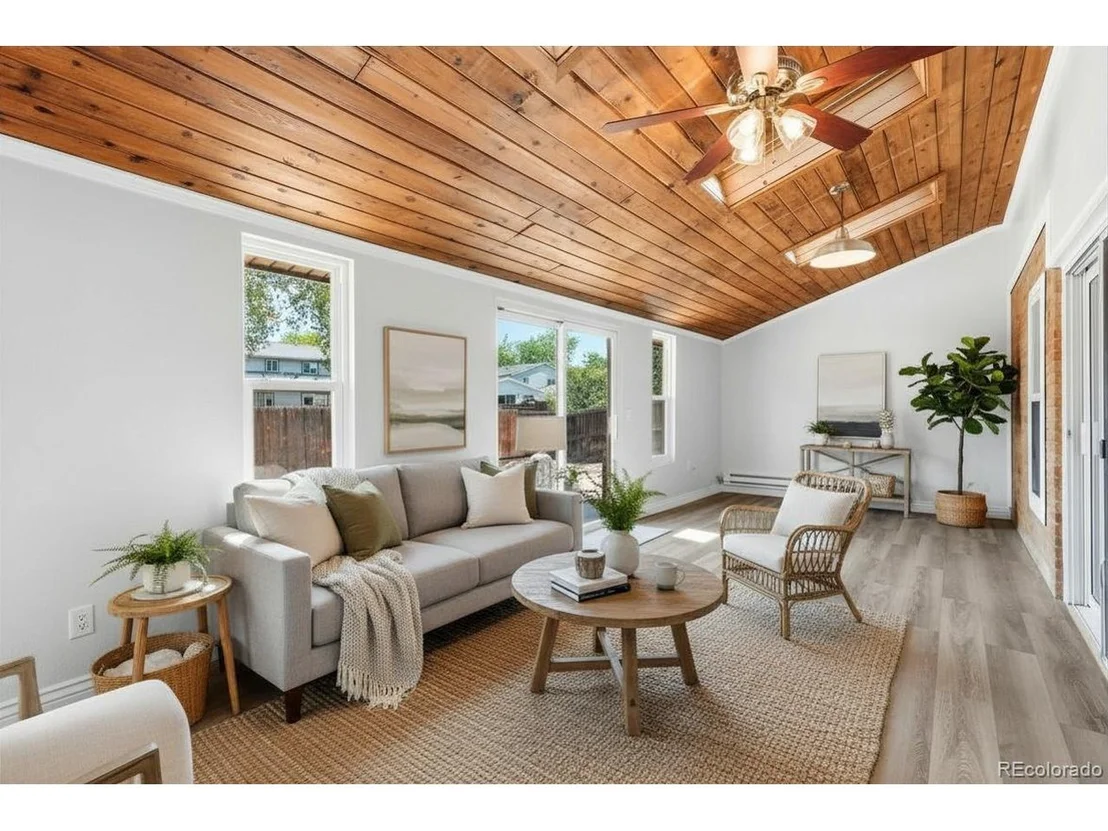Photo of 8496 Quay Drive
