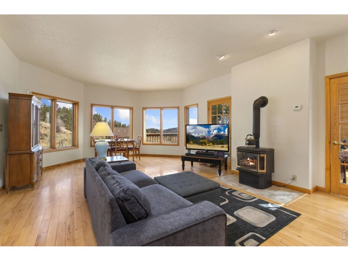 Photo of 331 LaPlata Dr