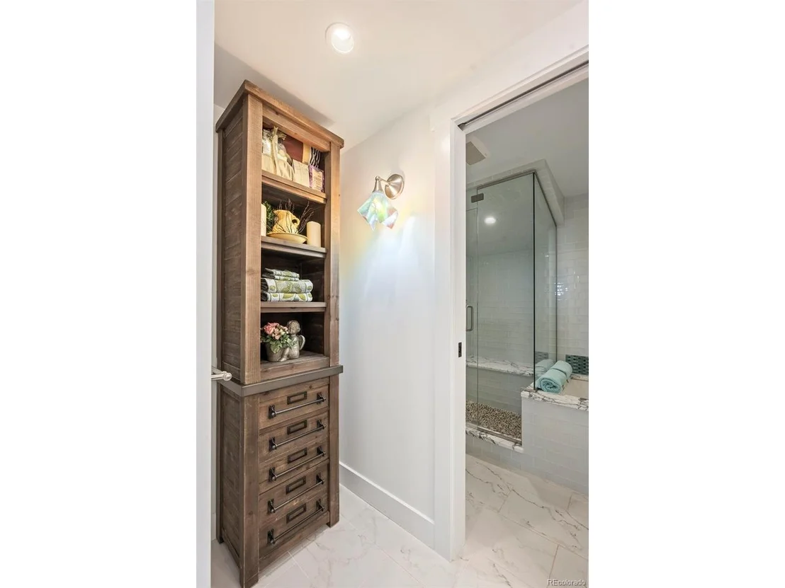 Photo of 2888 S Lakeridge Trl