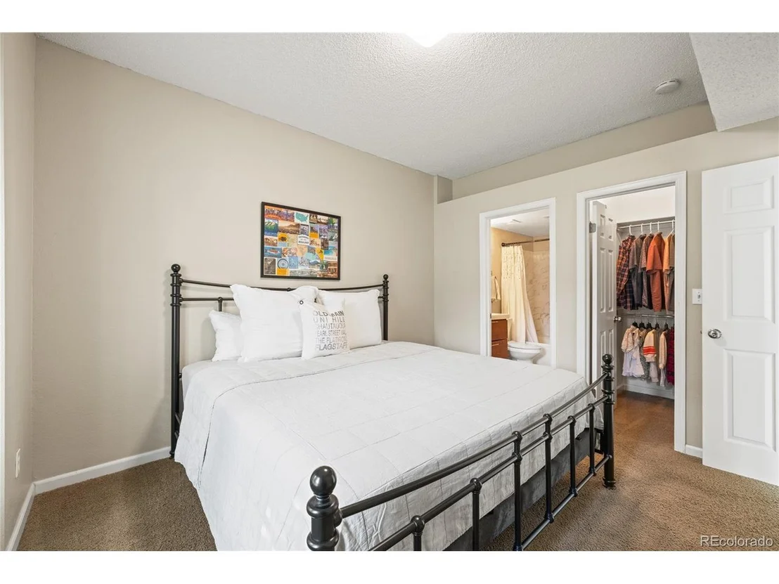 Photo of 7452 Singing Hills Dr