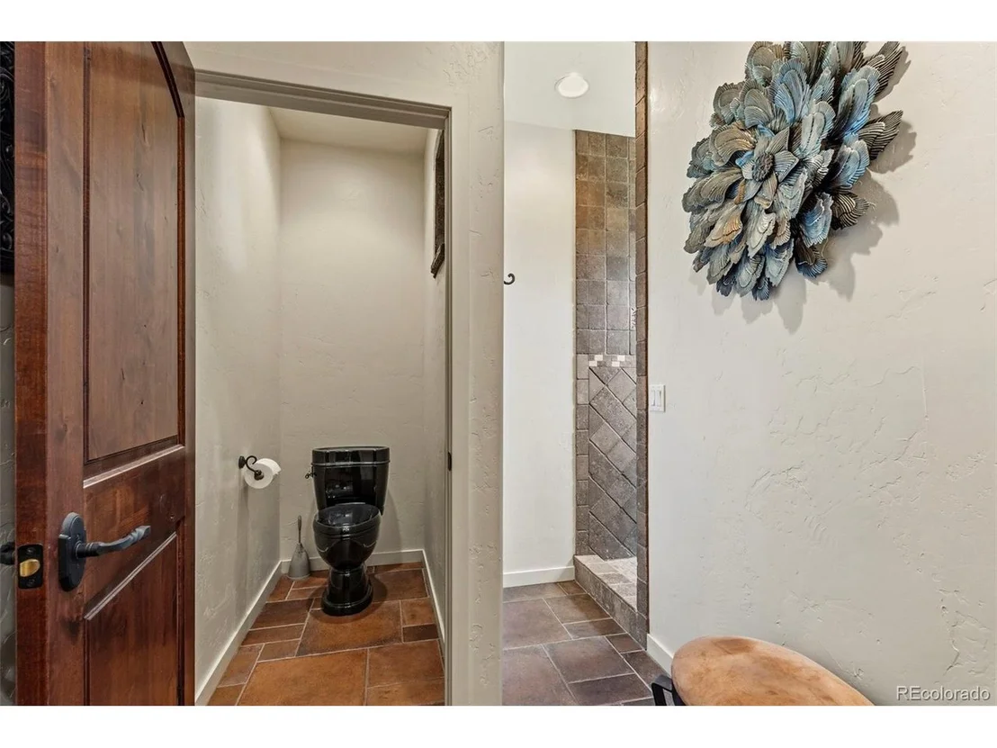 Photo of 28098 Green Valley Ln