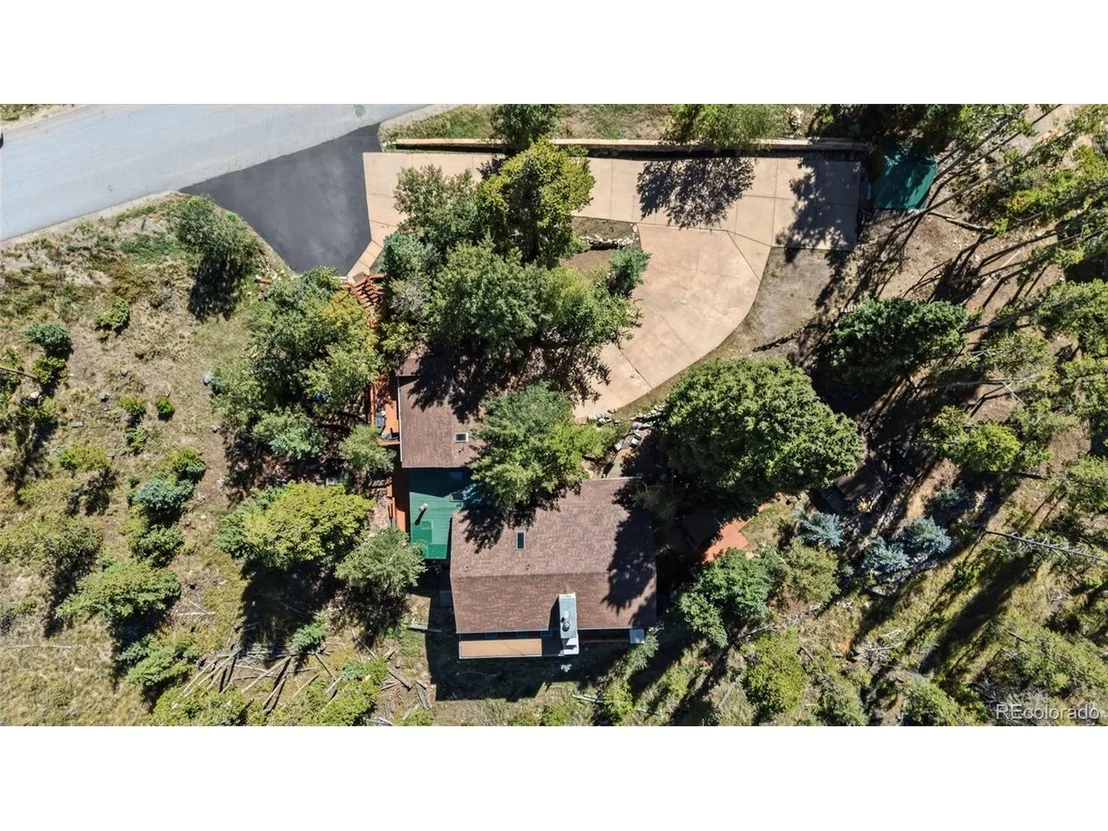Photo of 231 Fairview Blvd