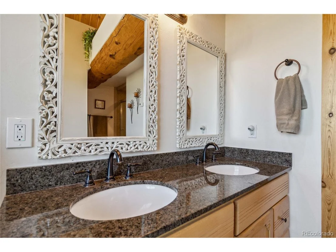 Photo of 15800 Cochise Trl