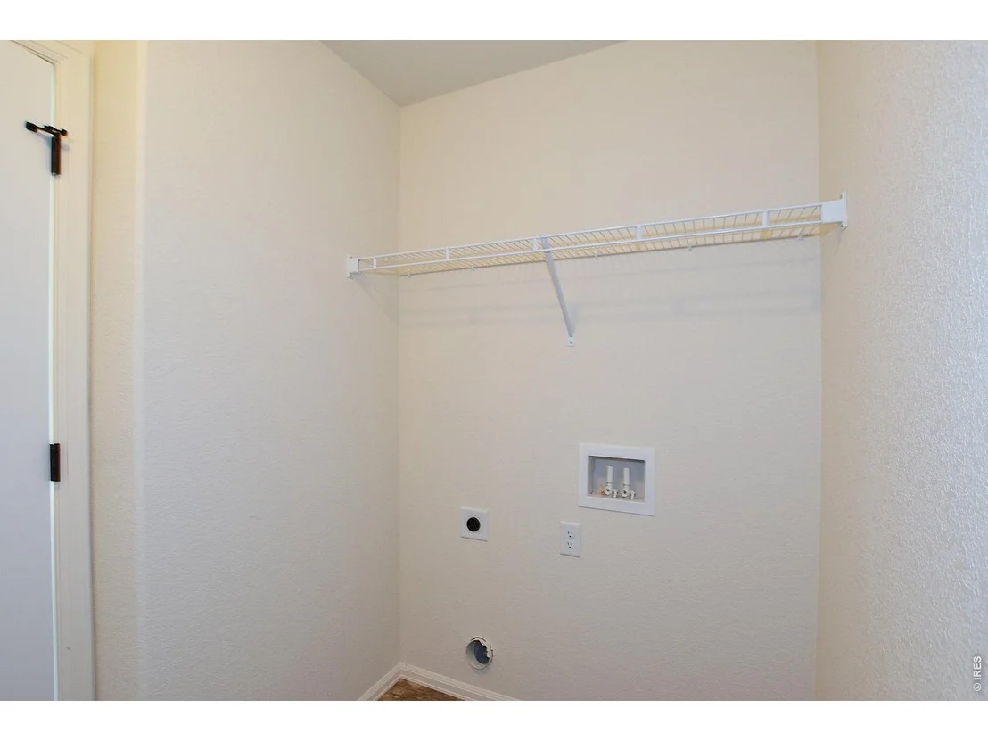 Photo of 2381 Juno Ln