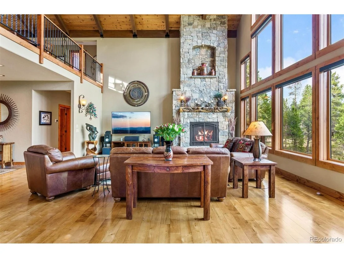 Photo of 657 Stagecoach Dr