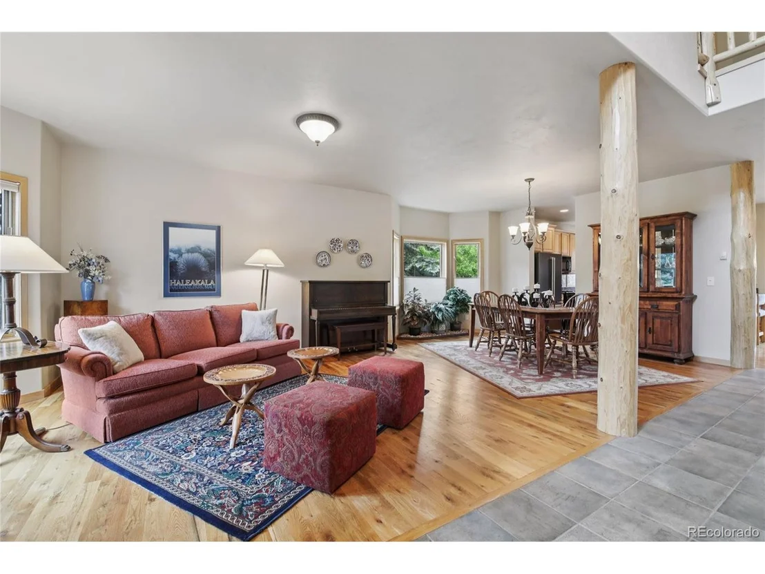 Photo of 1545 Legend Lake Cir