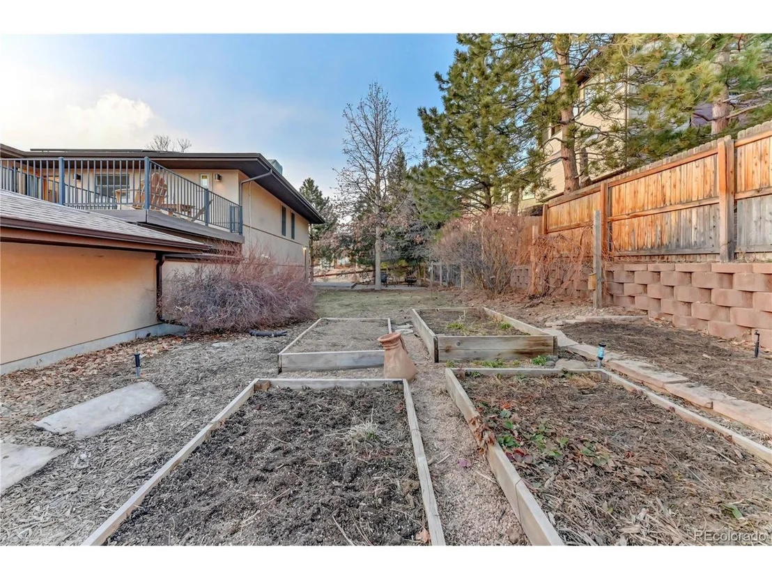 Photo of 679 Partridge Cir