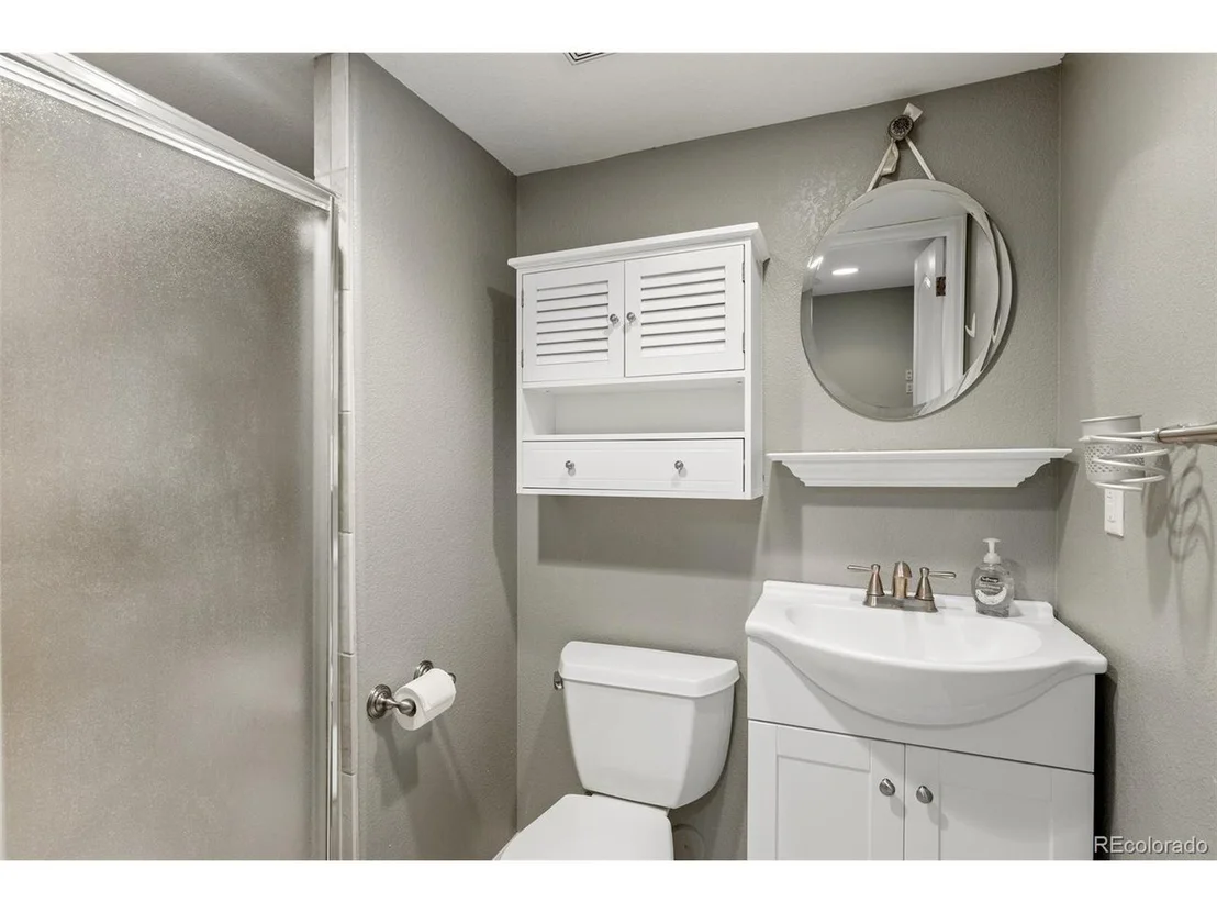 Photo of 10432 Olathe Way