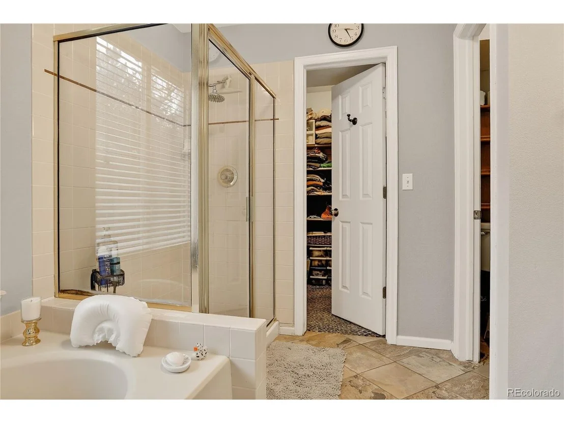 Photo of 8012 W 78th Cir