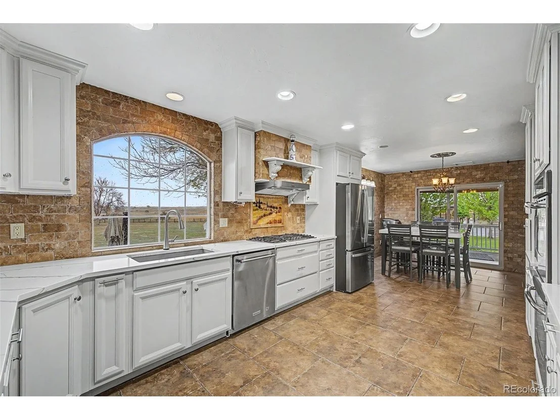 Photo of 150 Starr Ln