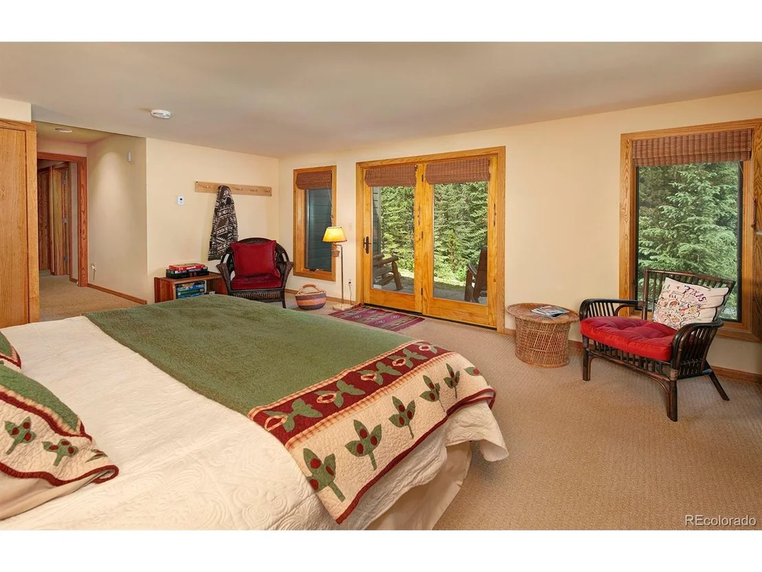 Photo of 44 Bear Tree Ct
