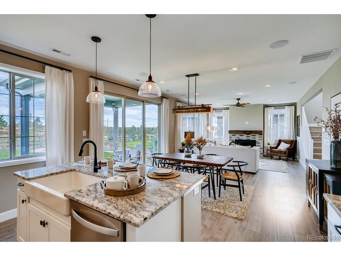 Photo of 738 Sunflower Dr