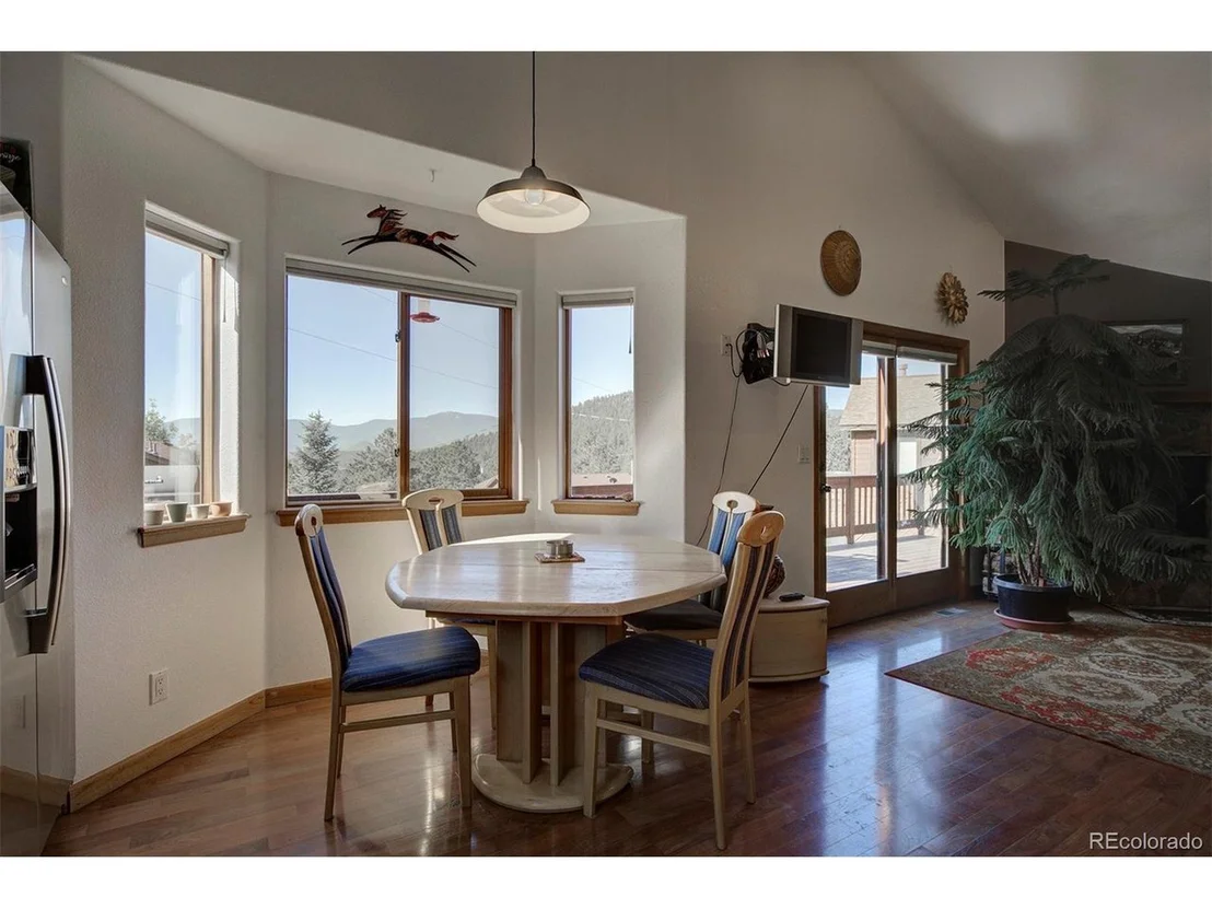 Photo of 56 Sunlight Ln