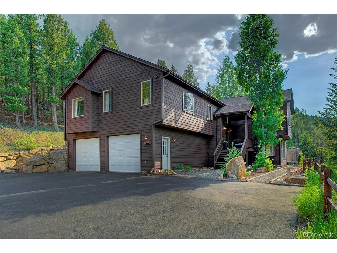 Photo of 990 Elk Valley Dr