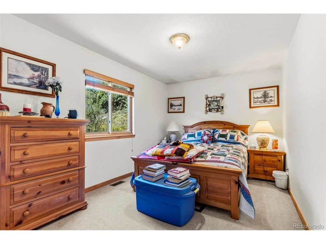 Photo of 1649 Elk Valley Dr