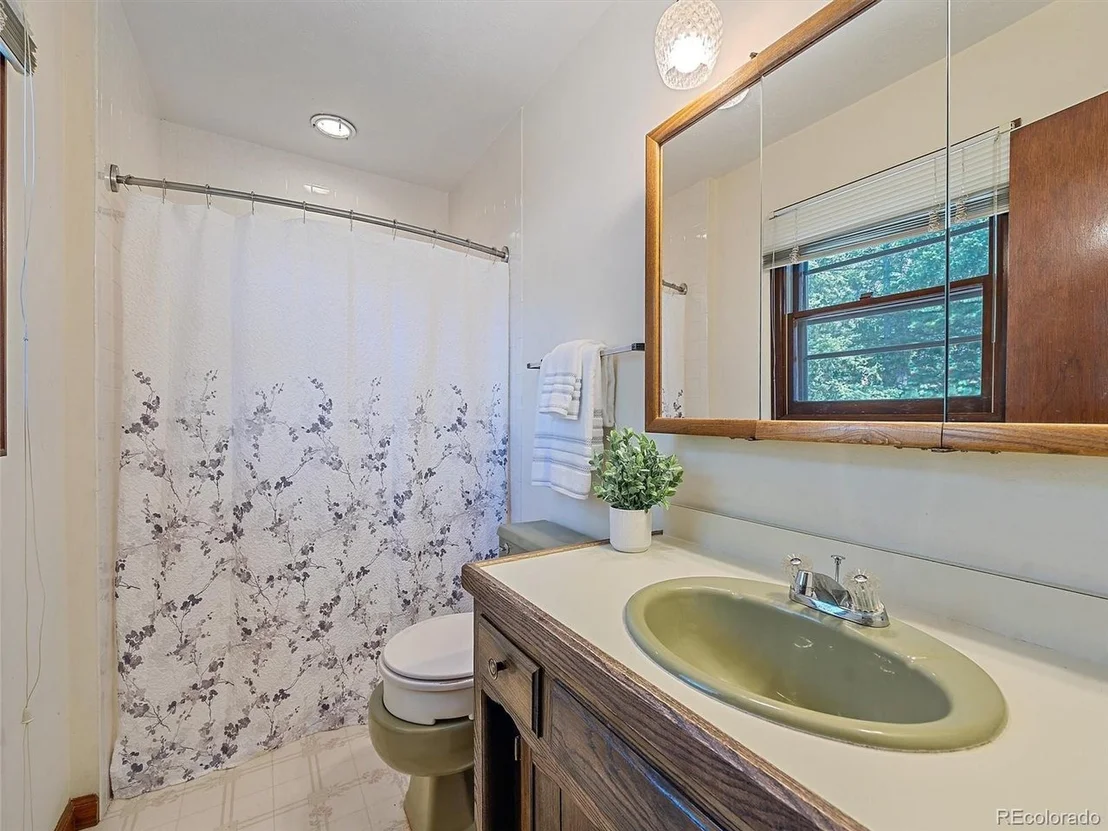 Photo of 11052 Lindsey Rd