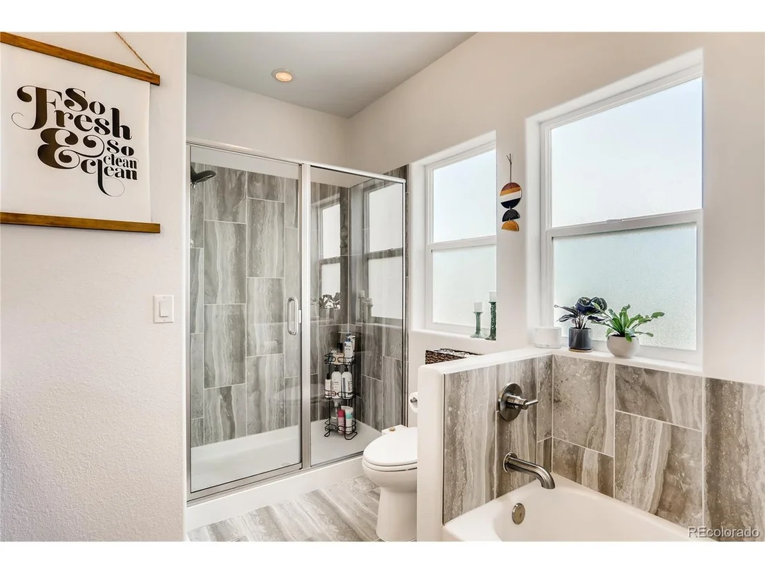 Photo of Unit B at 6780 Meade Cir